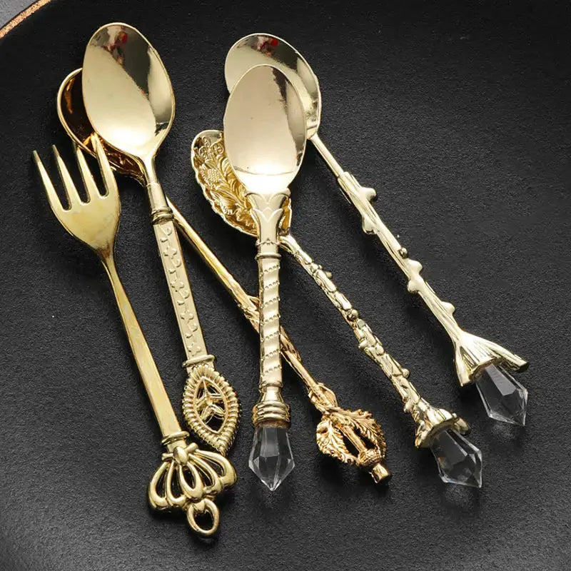 Vintage Dessert Royal Style Cutlery Set - Decorify Homes